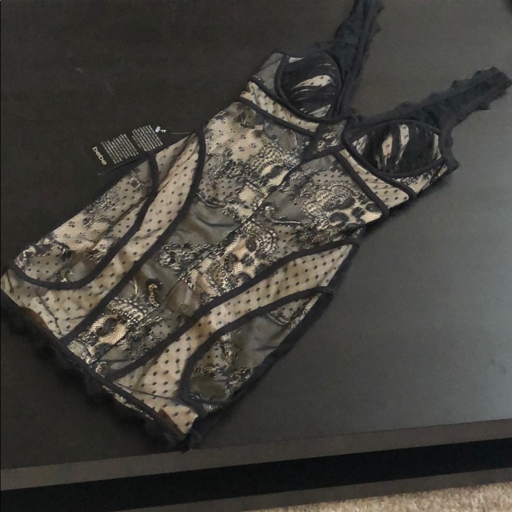 BeBe Size S NWT black and nude lace dress
